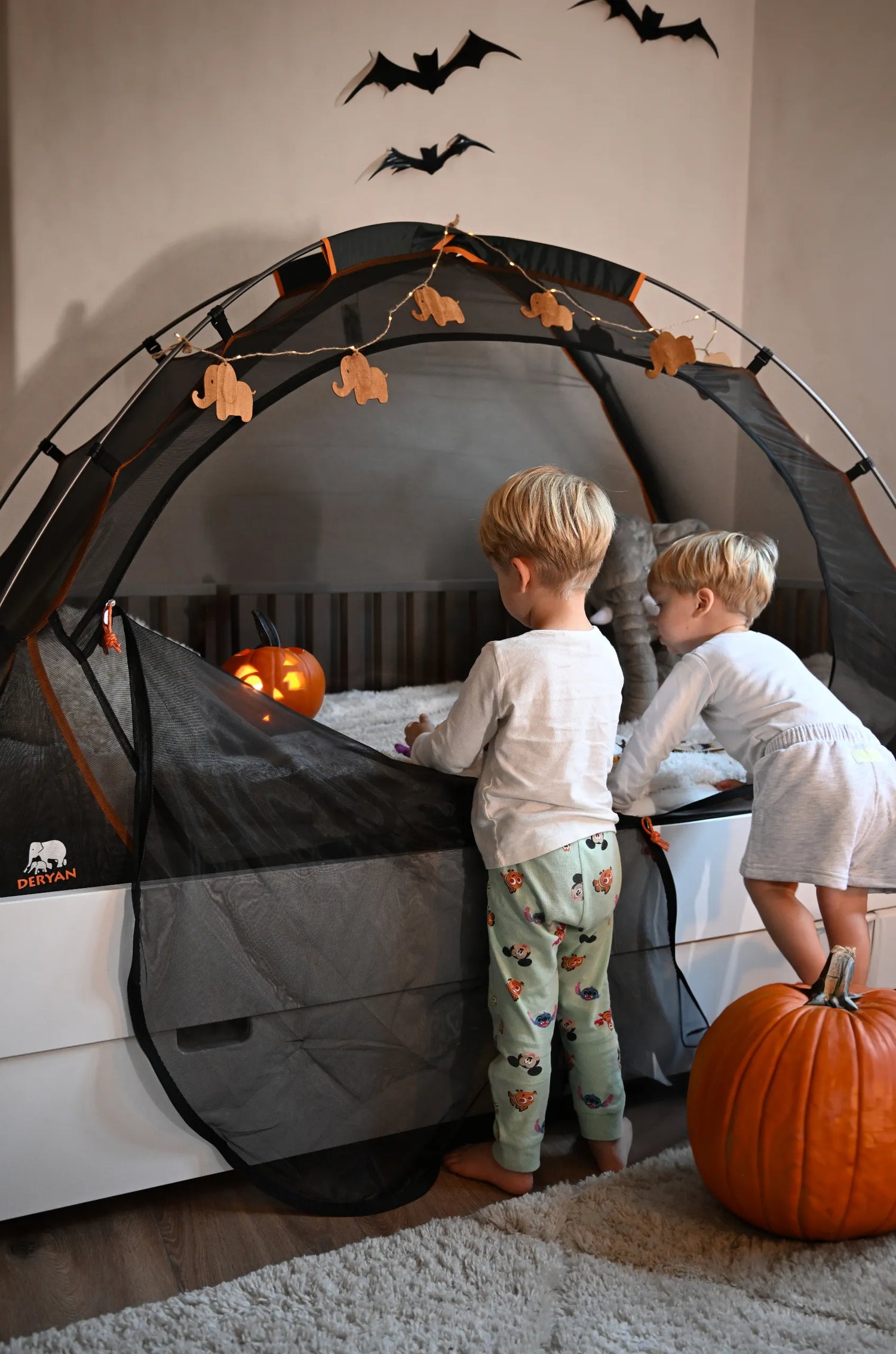 Divertenti attività di Halloween con il tuo bambino/i!