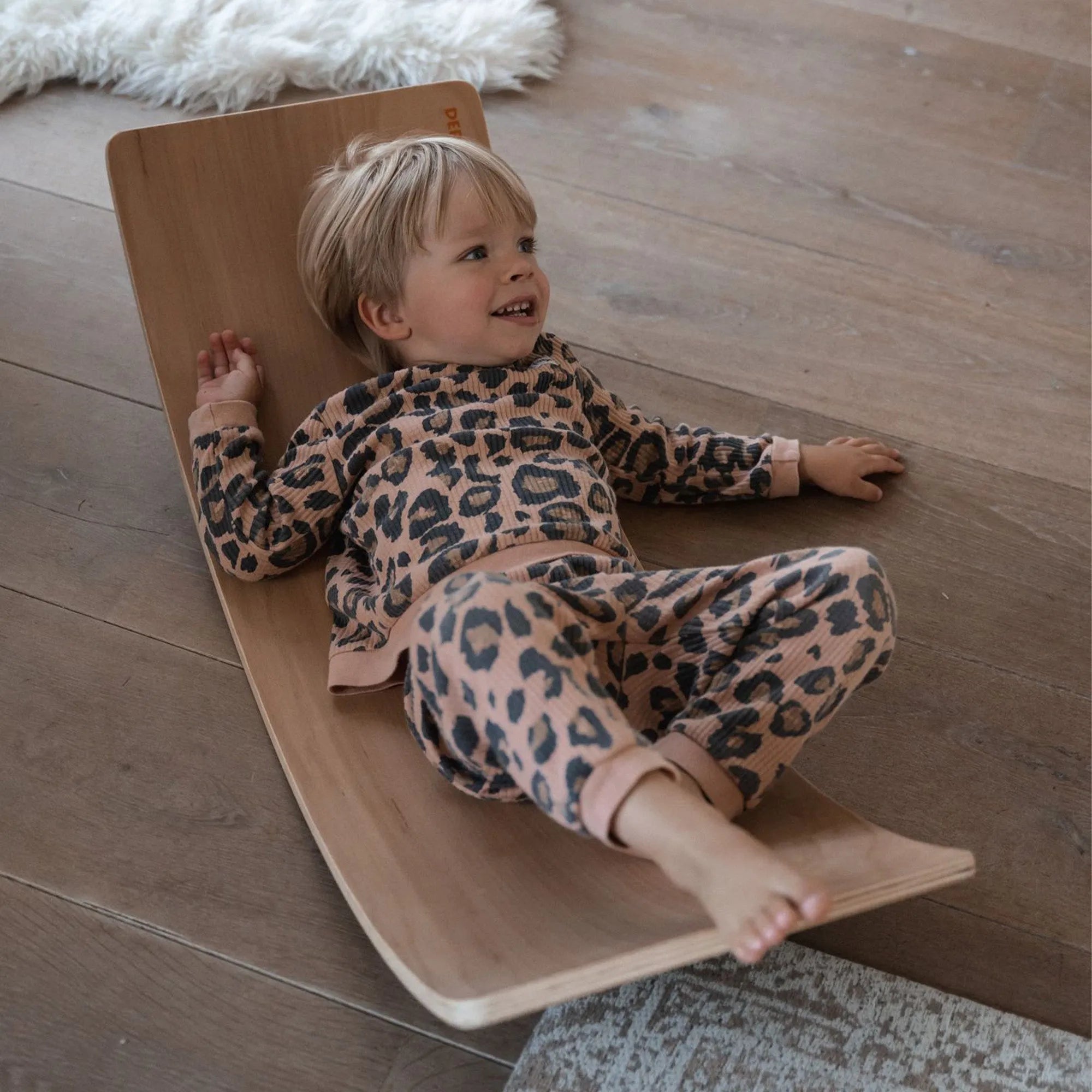 Balansbräda trä med filt 80 cm