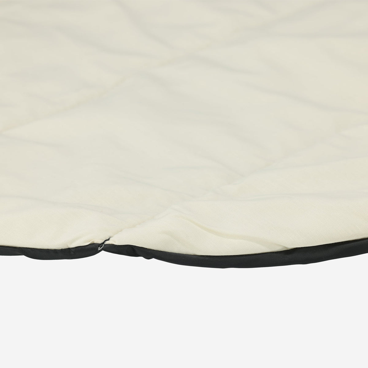 Peuter Luxe Cotton Sleeping Mat, made of soft cotton—compact and portable