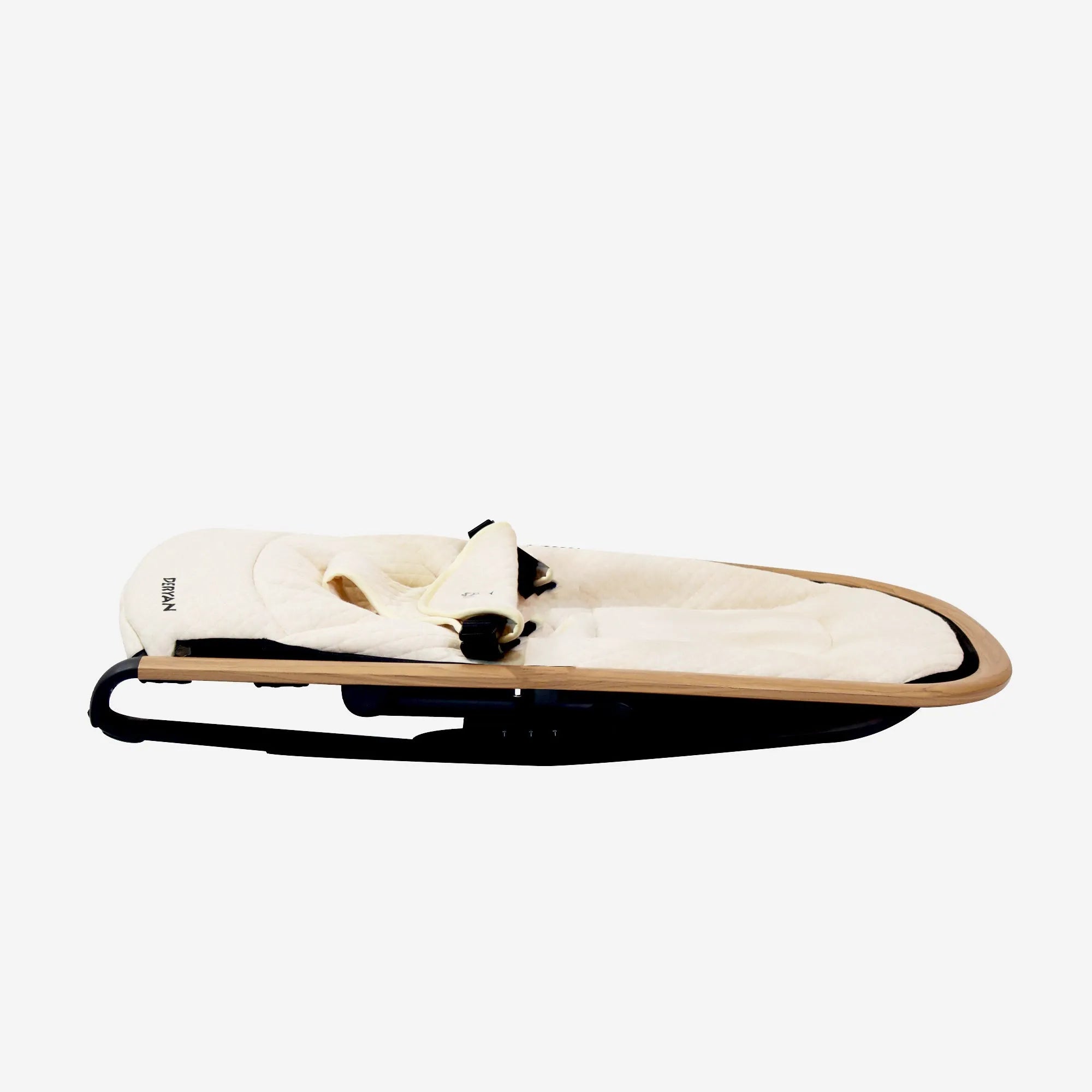 Wipstoel Rocker Creme met compact frame en zachte bekleding