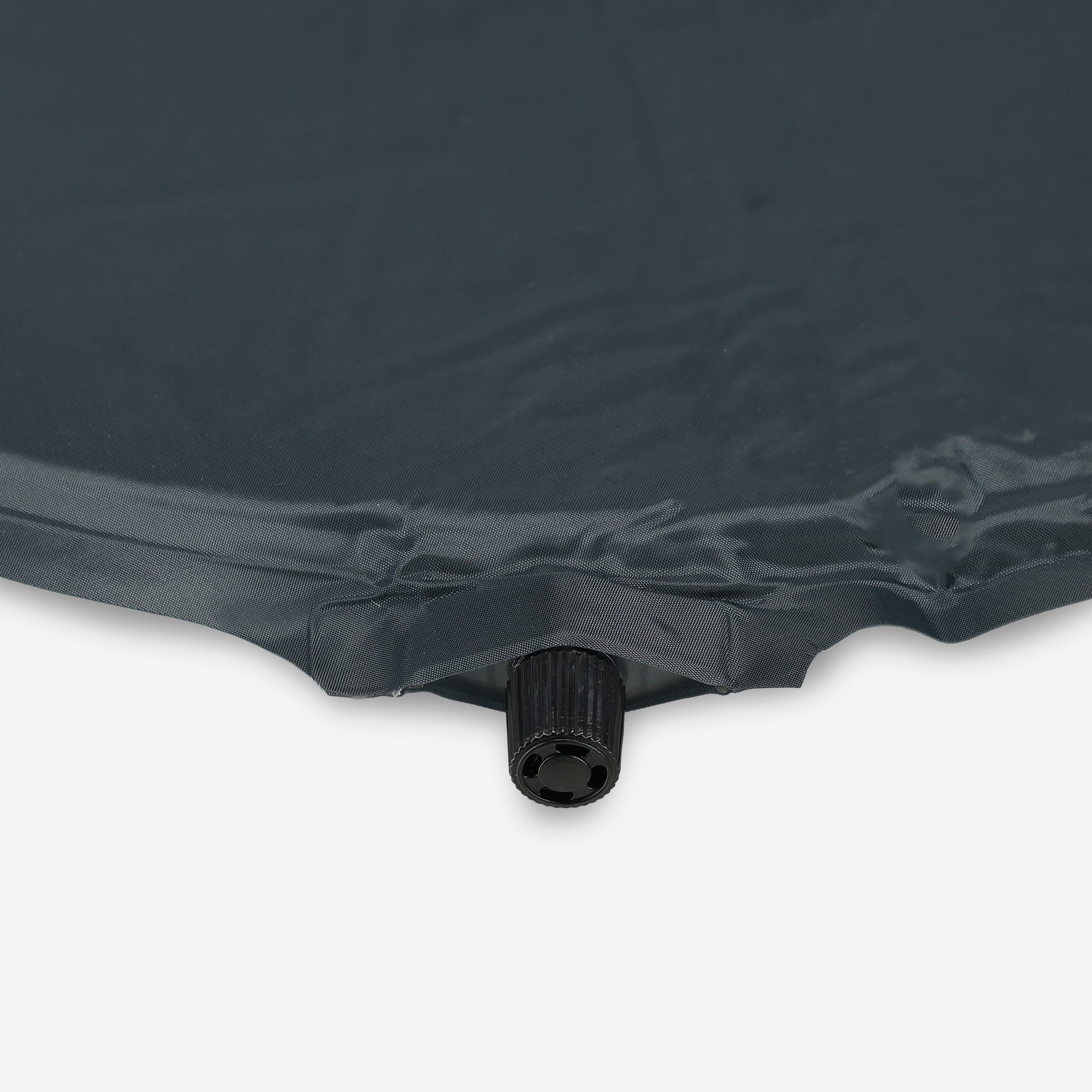 Self-inflating mattress for baby