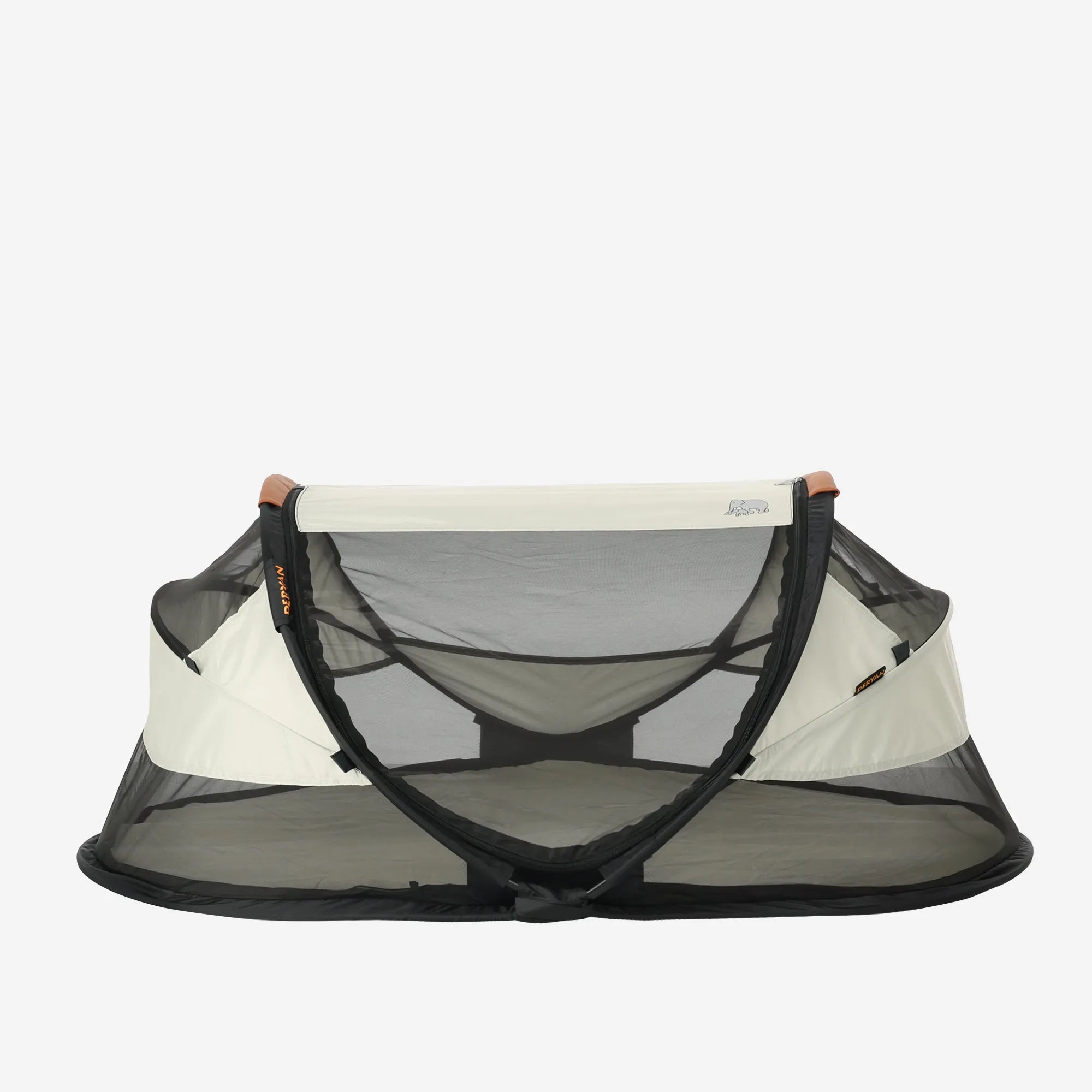 DERYAN Baby Luxe Ivory - stylish and neutral version of the popular pop-up travel cot under €100. Lightweight, compact and set up in 2 seconds. With 50% UV protection and mosquito net for optimal safety and comfort both at home and when traveling.