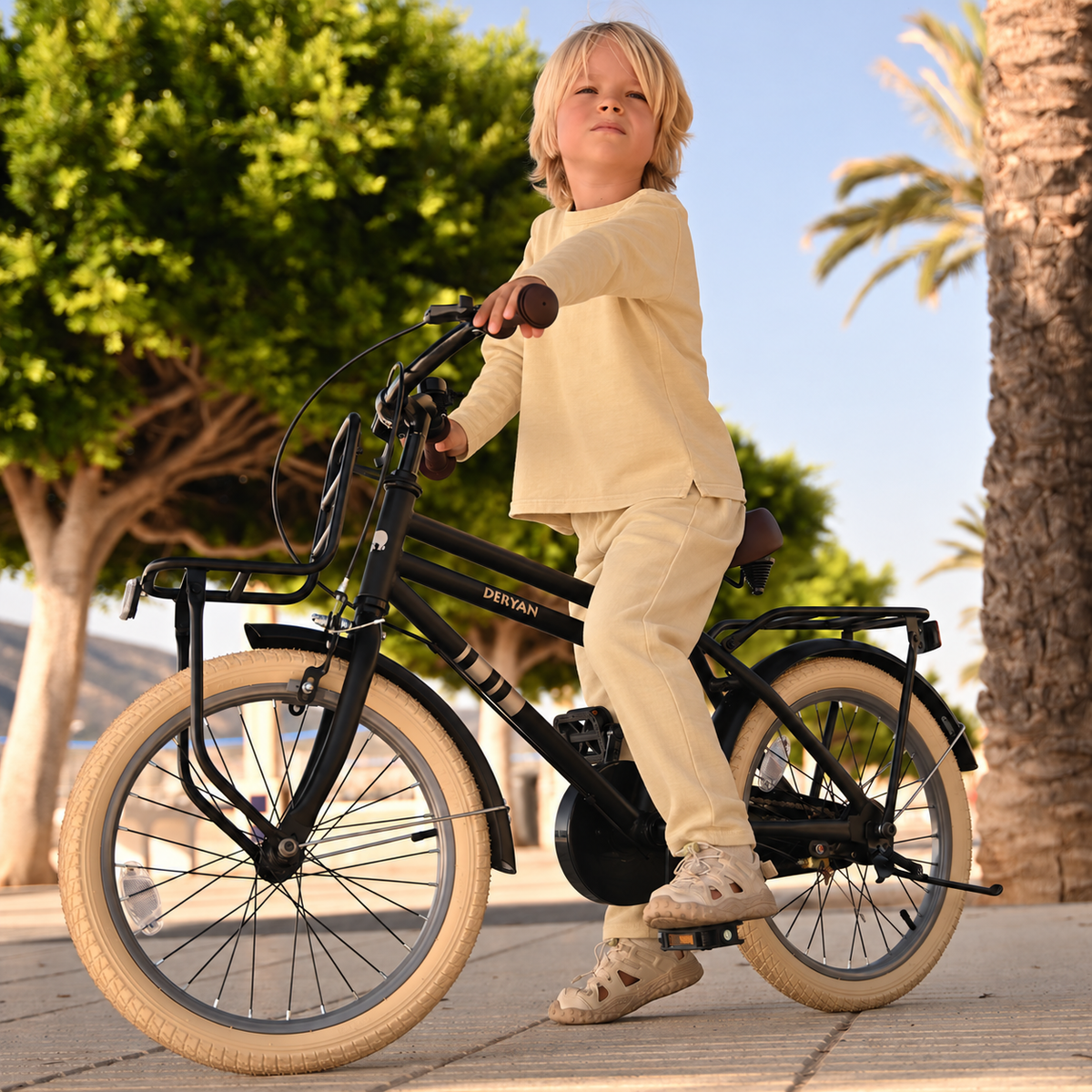 Cooper-Kinderfahrrad mit Ständer – 20 Zoll