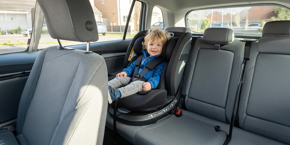 Reverse Parking with the Cassie Luxe DERYAN