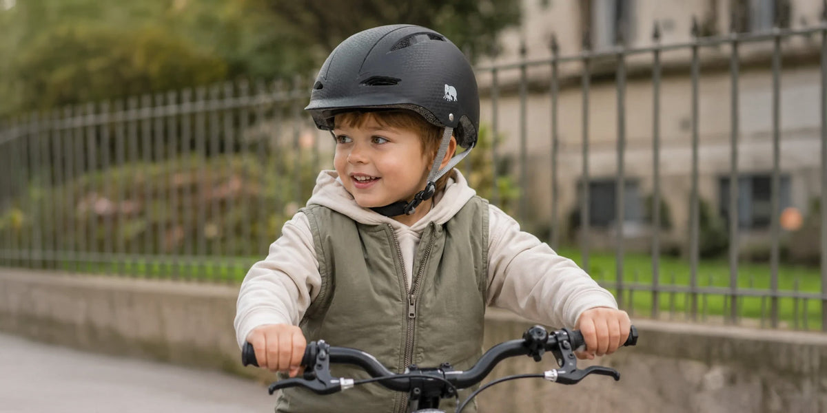 Choisir et régler un casque pour enfant « DERYAN »