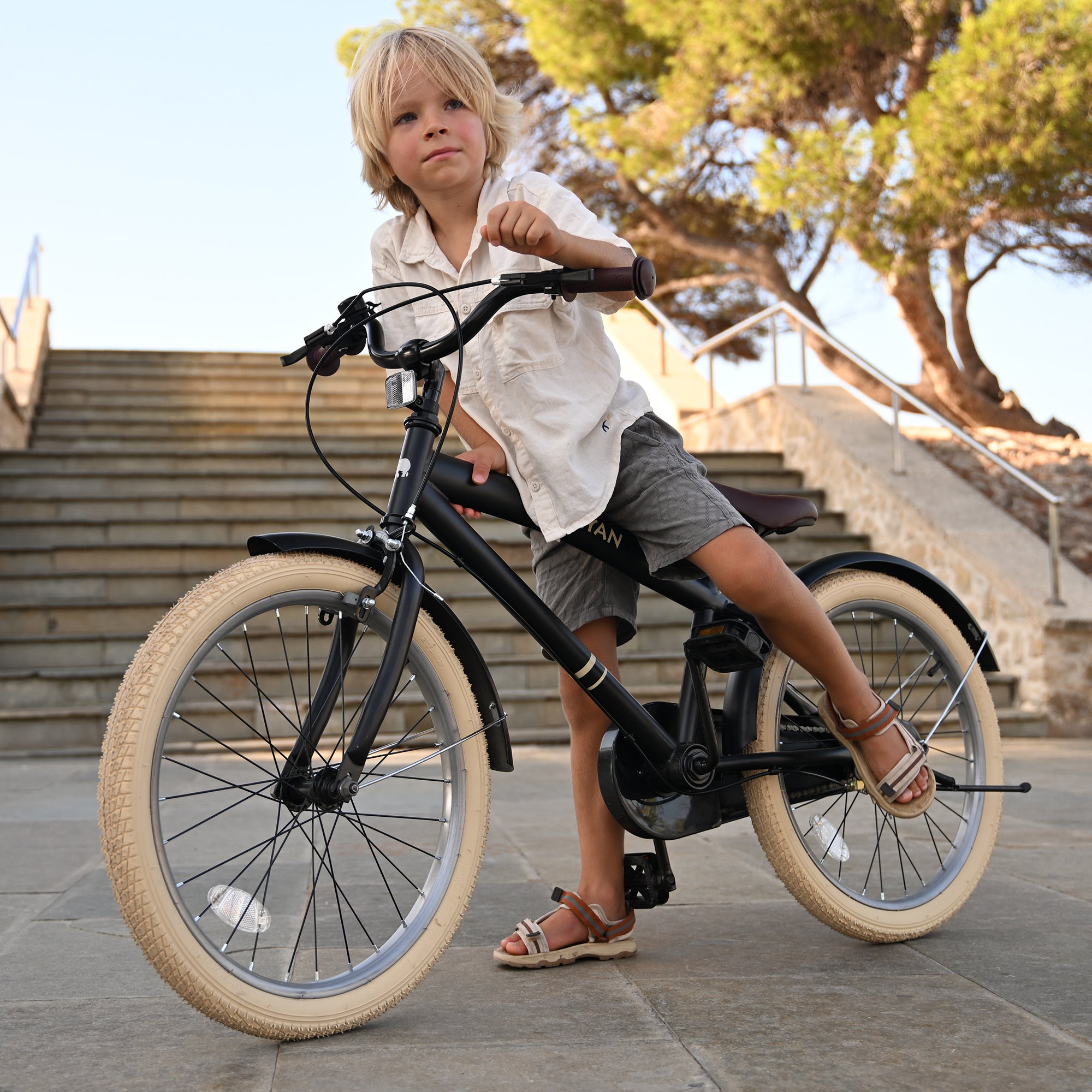 Coastline Kinderfiets met standaard - 20 Inch