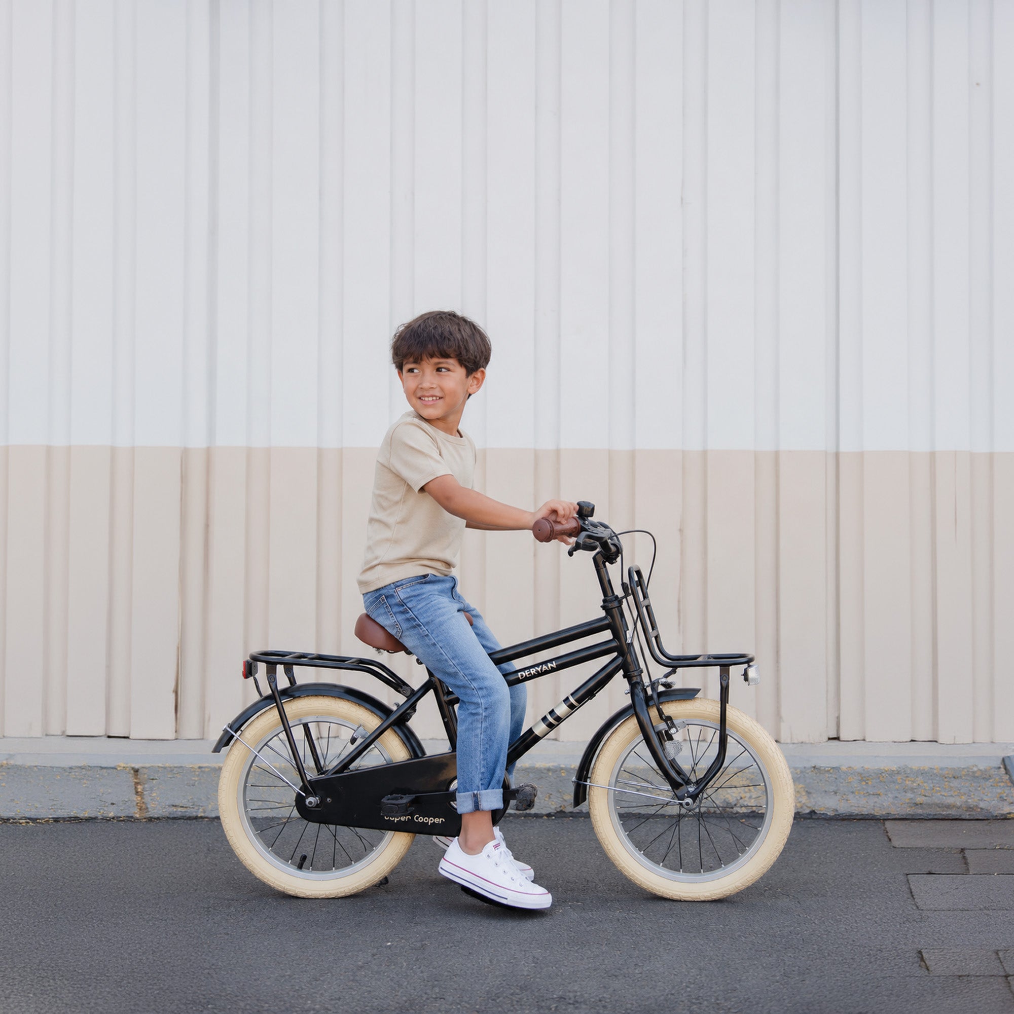 Cooper Kinderfiets met standaard - 16 Inch