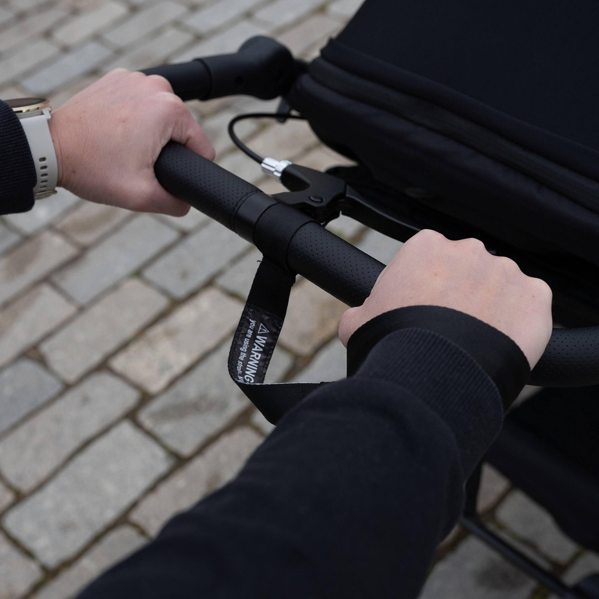 Bolt Jogging Stroller Black