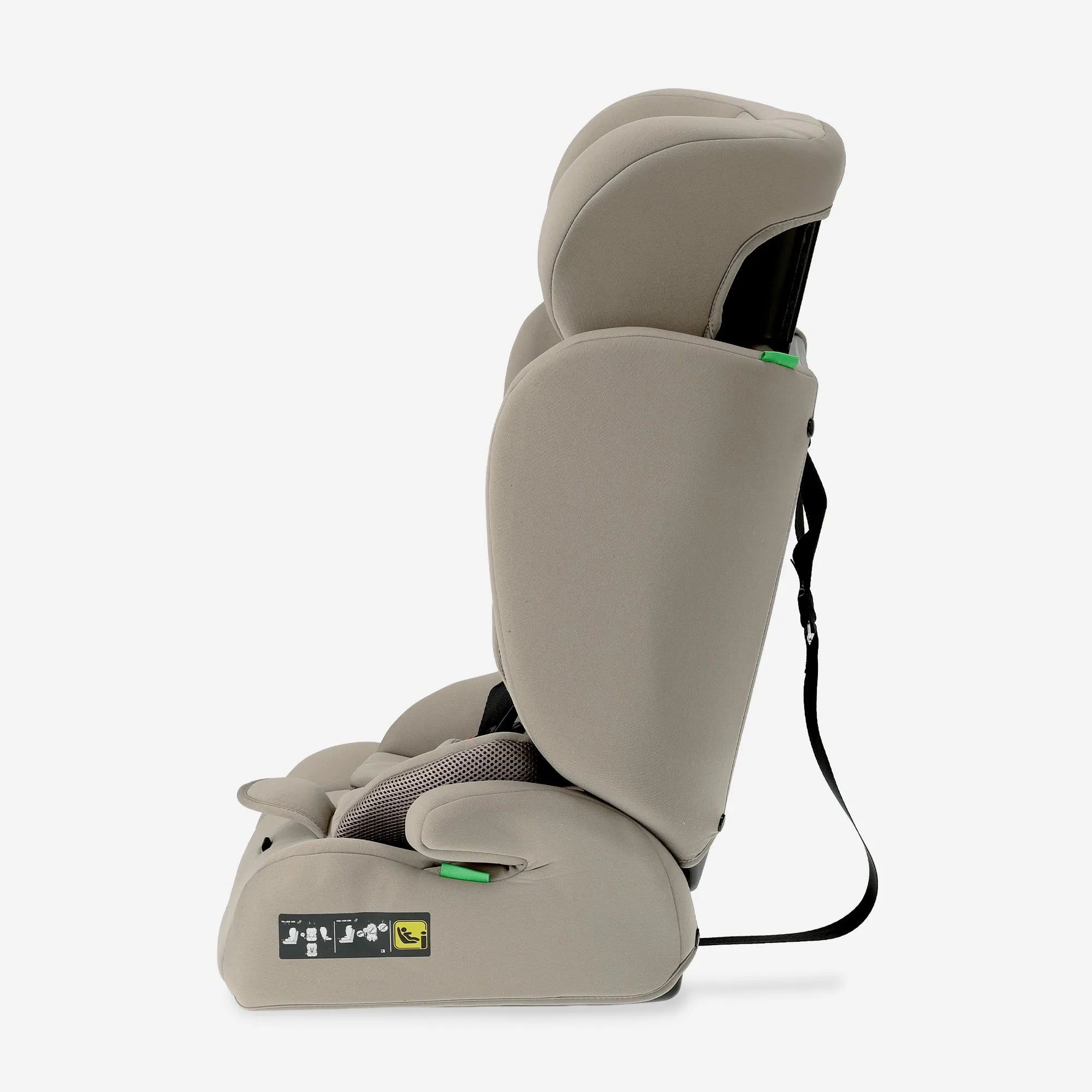 Carter Basic i-Size Car Seat 76–150 cm – 9–36 kg – Truffle Sand