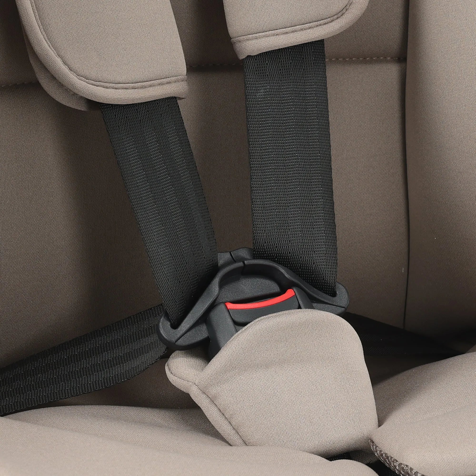 Carter Luxe i-Size/Isofix Car Seat 76–150 cm – 9–36 kg – Truffle Sand