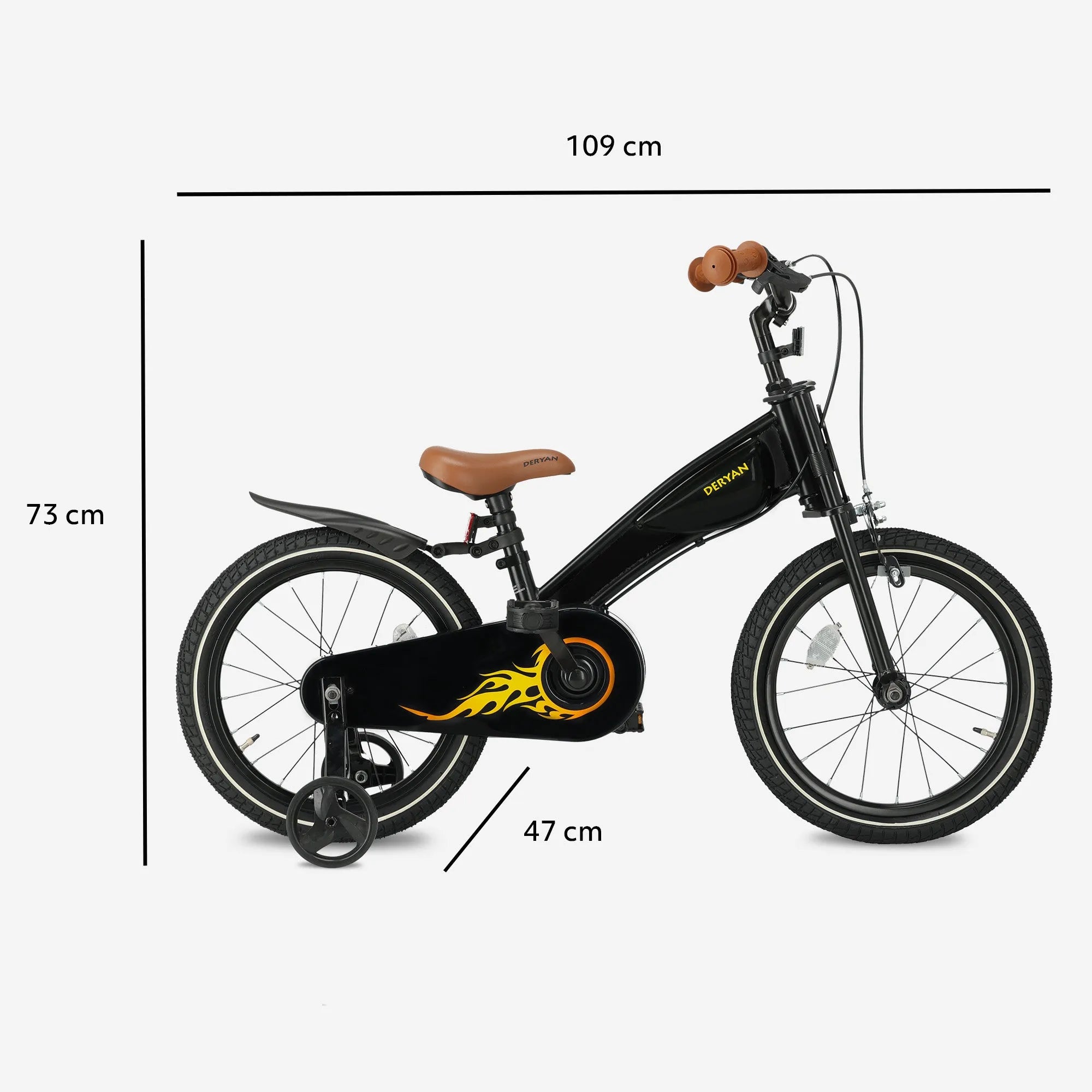 De DERYAN Turbo kinderfiets van zestien inch kan worden gebruikt als loopfiets, oefenfiets en kinderfiets. Het model heeft een verstelbaar stuur, een PU leren zadel, afneembare pedalen en een gesloten kettingkast. De fiets is bedoeld voor kinderen die leren fietsen.