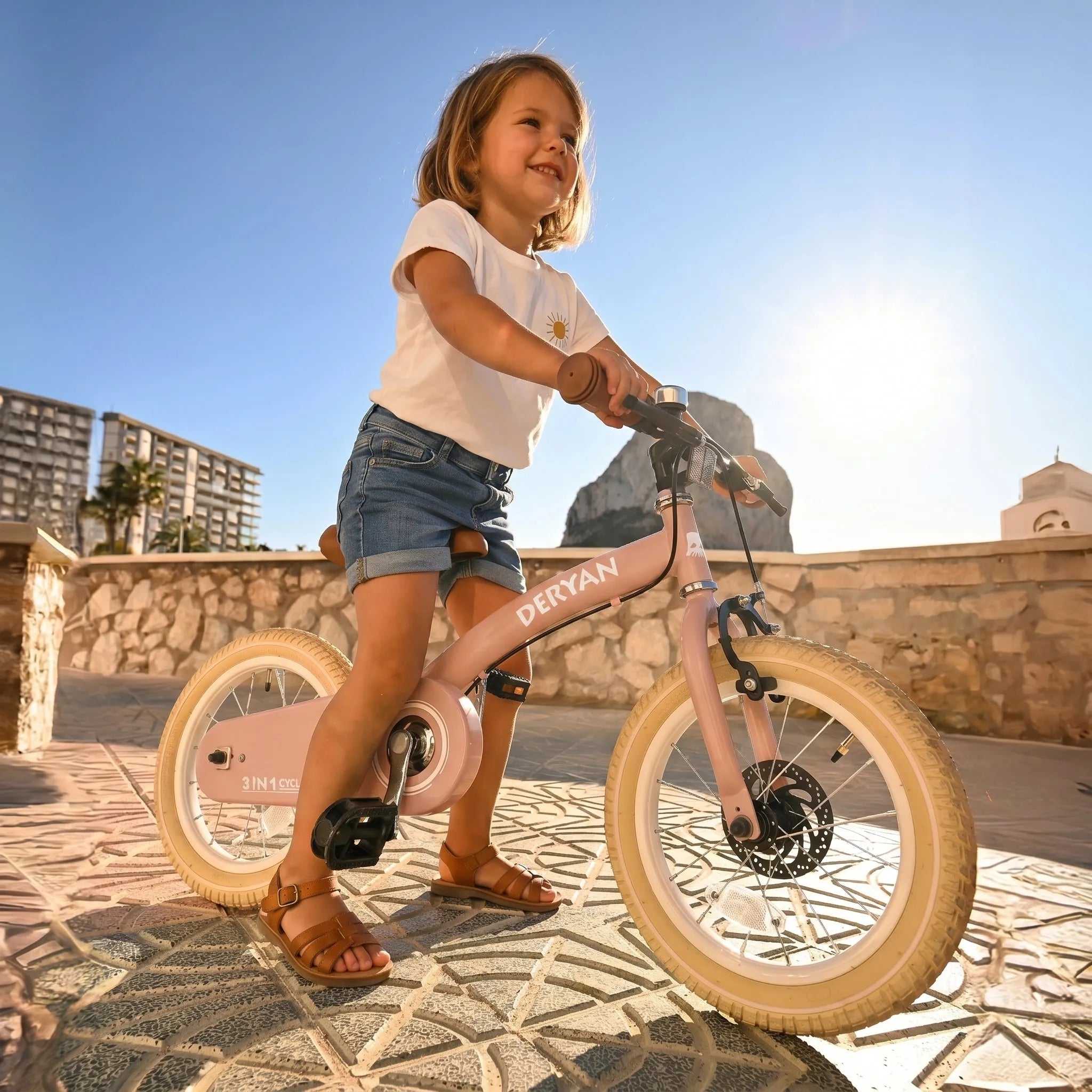 Luxuriöses Kinderfahrrad 12 Zoll 3-in-1 Laufrad Luftreifen