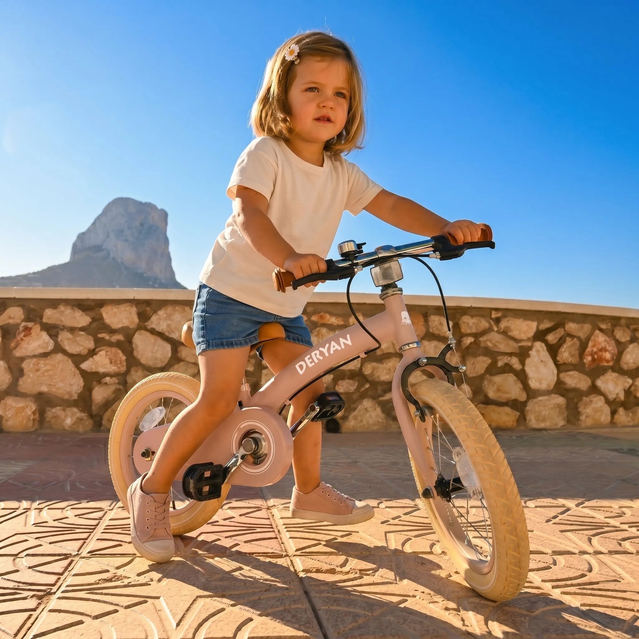 Luxuriöses Kinderfahrrad 12 Zoll 3-in-1 Laufrad Luftreifen