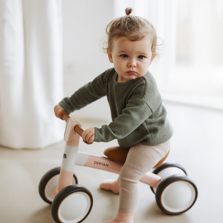 Milo Balance Bike - Giocattoli da 1 anno in su - Rosa