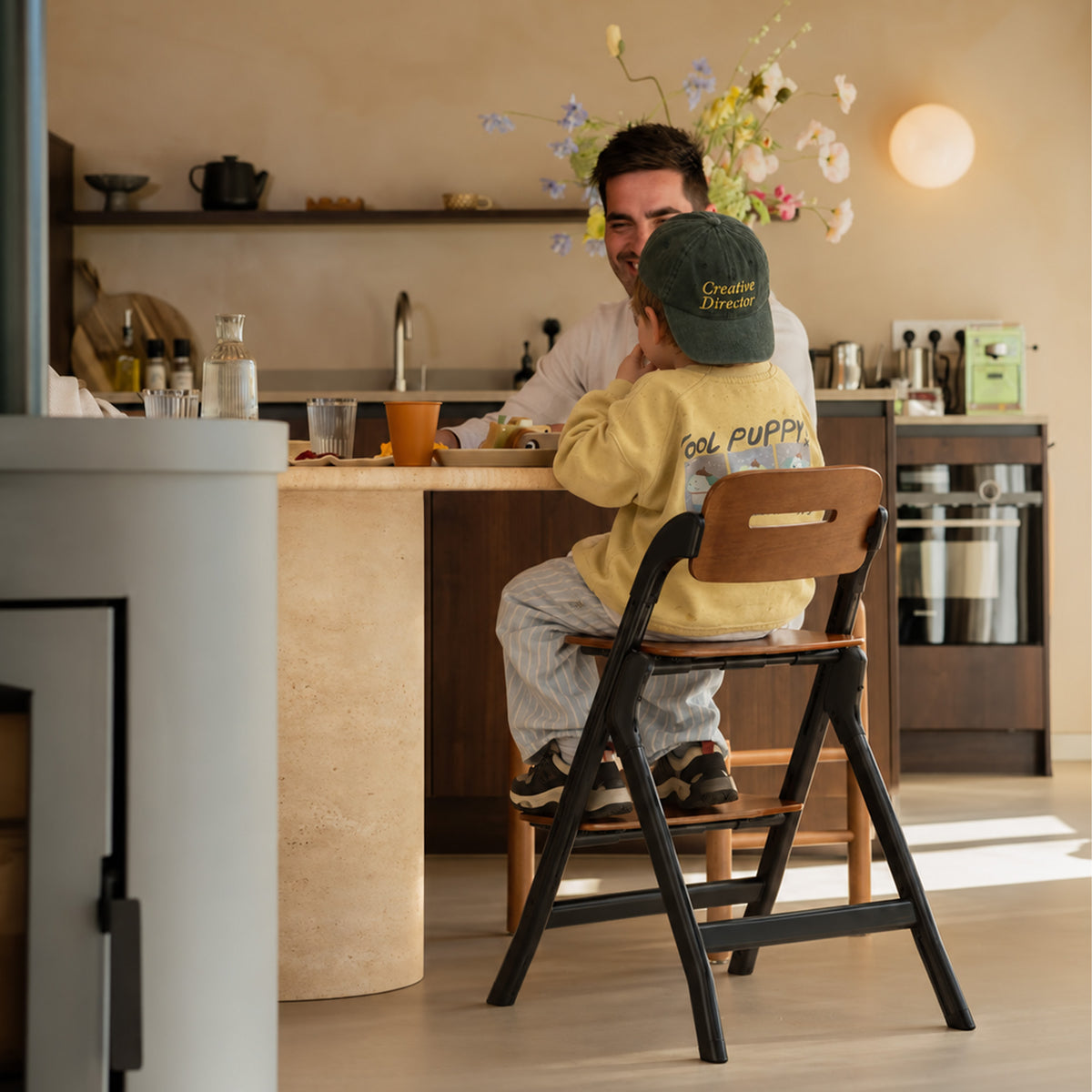 Oak Luxe High Chair with Bouncer - Black