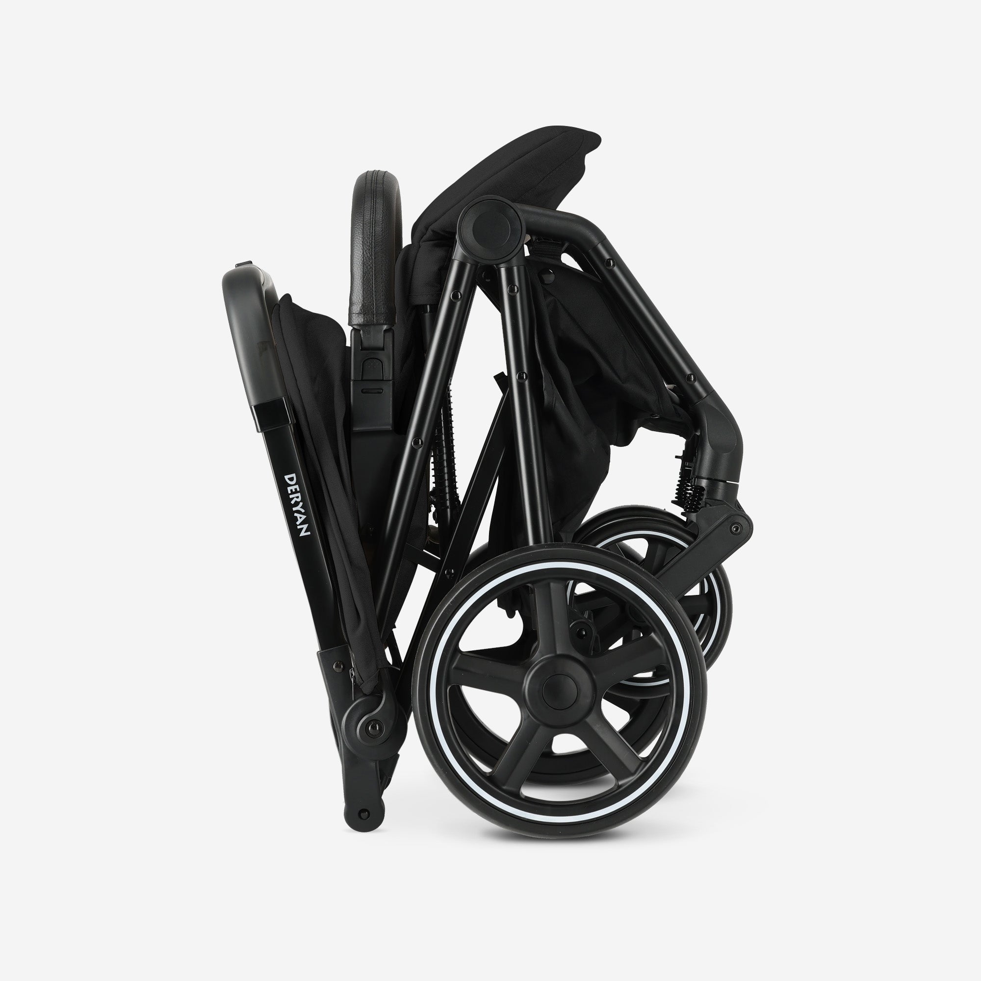 DERYAN XP Buggy Black: Combine Style with Comfort.